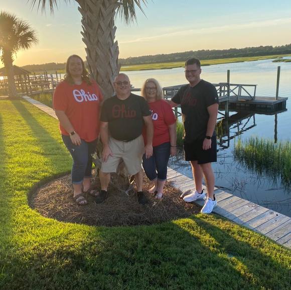 Profile Picture of Luke Kuhns (@luke_kuhns) on Poshmark