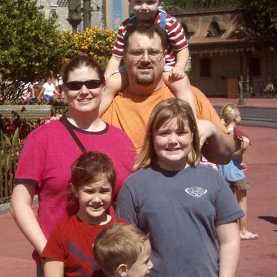 Profile Picture of Keith Hutchison (@keithnteresa) on Twitter