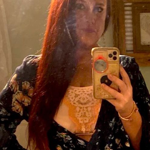 Profile Picture of Kristen (@kristenc1015) on Tiktok