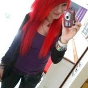 Profile Picture of Ashley Herron (@ashbug567) on Myspace