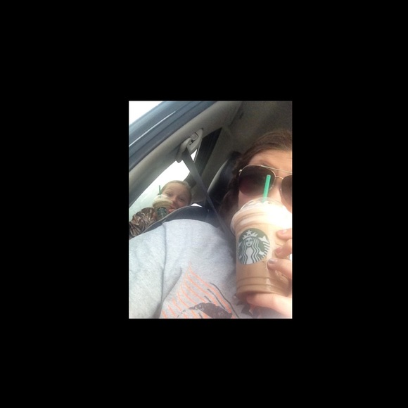 Profile Picture of Michaela Garrett (@michaela8814) on Poshmark
