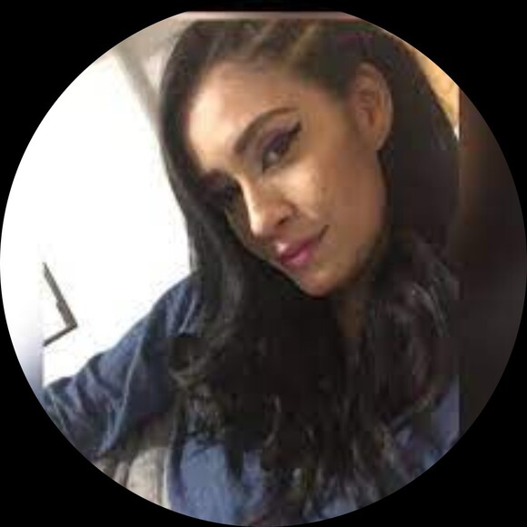 Profile Picture of Merritt Merritt jennifer (@scarlettopu2ug) on Poshmark