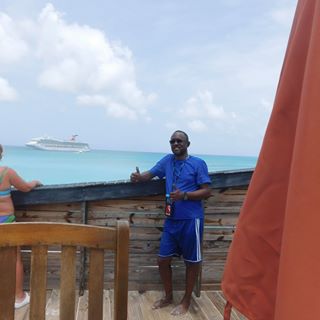 Profile Picture of Ronnie Perrotte (@ronnie.perrotte) on Facebook