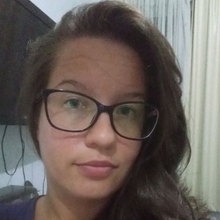 Profile Picture of karoliny beling (@karolinybeling) on Tiktok