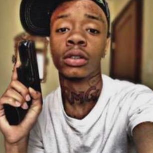 Profile Picture of JimmyClaus (@jimmy_claus) on Twitter