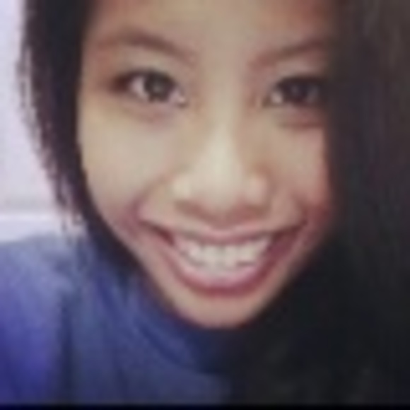 Profile Picture of Elyza Montefalcon (@elyzaeunice18) on Poshmark