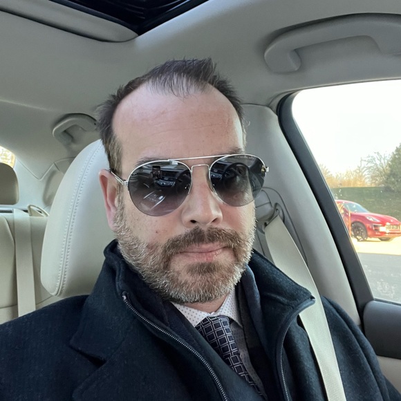 Profile Picture of Mark Geraci jr (@magerac) on Poshmark