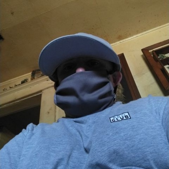 Profile Picture of David Elkins (@davidelkins595) on Poshmark