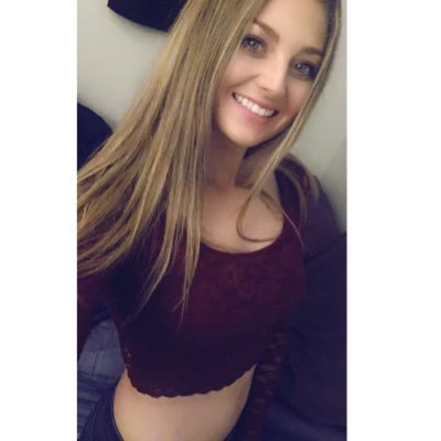 Profile Picture of Jessica Hinson (@JessieDarling1) on Twitter