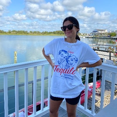 Profile Picture of Rachel Leibowitz (@rmleibo) on Twitter