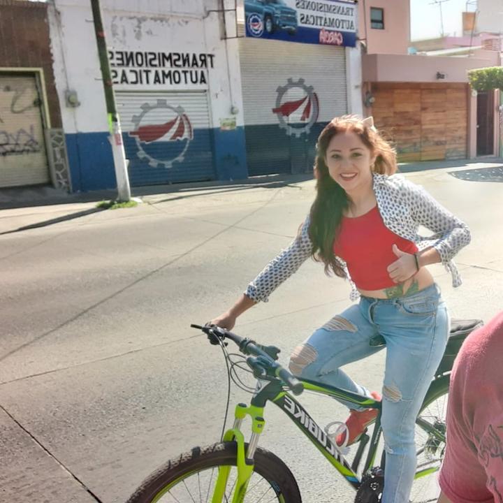 Profile Picture of Anaid Gonzalez (@anaidgonzalez78) on Tiktok