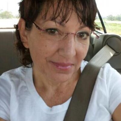 Profile Picture of Lynette Jaramillo (@crystalfairy516) on Twitter