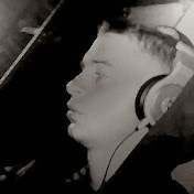 Profile Picture of Devin Hall (@hatersmakeyoubetter) on Youtube