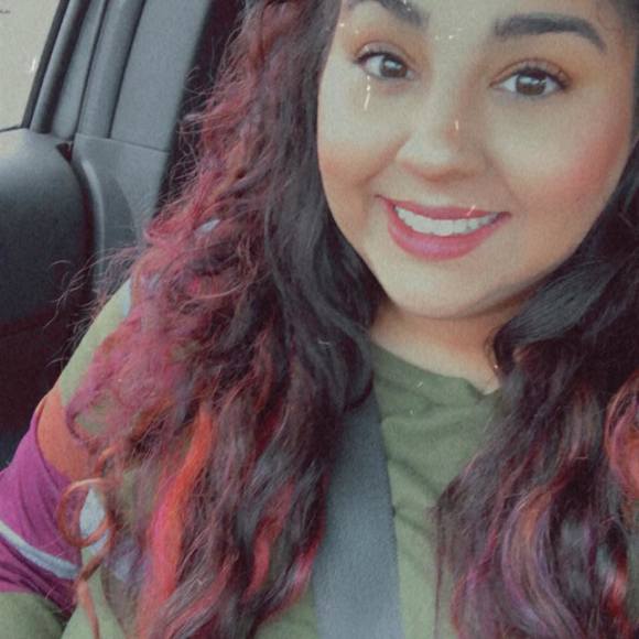 Profile Picture of Bianca Gabriela (@monstercrayonz) on Poshmark