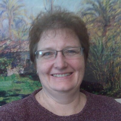 Profile Picture of Debra Larsen (@PsychGeek) on Twitter