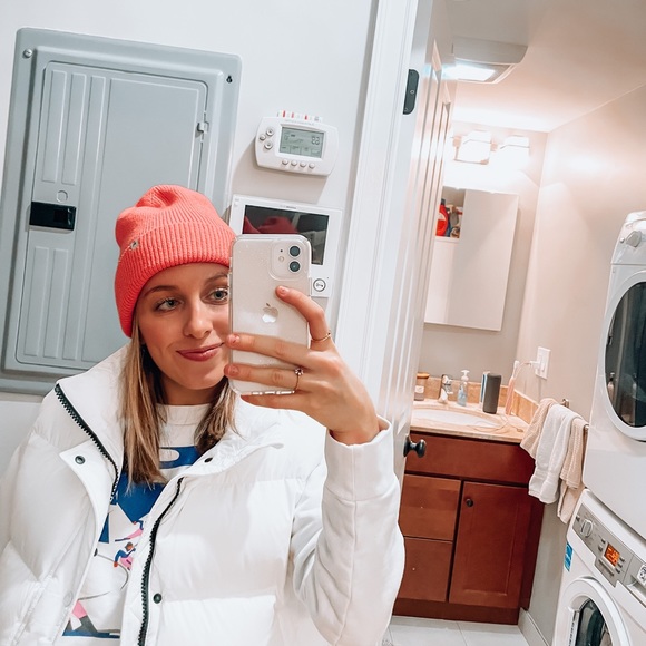 Profile Picture of Gabby Monetti (@gmonetti) on Poshmark