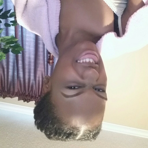 Profile Picture of Jasmine Hines (@jasminehines90) on Poshmark