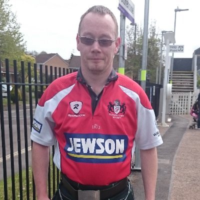 Profile Picture of Peter Carty (@madweepete) on Twitter