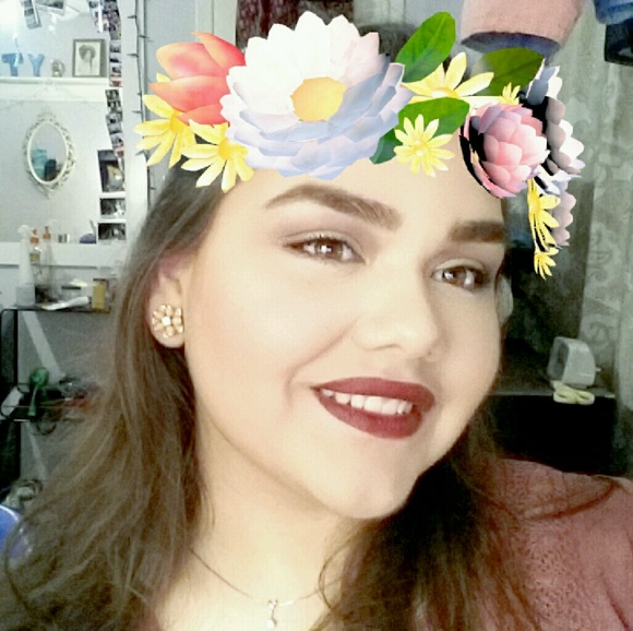 Profile Picture of Katlyn Gaudette (@katy_gee) on Poshmark