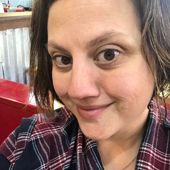 Profile Picture of Jennifer Jordan posey (@jenniferposey11) on Poshmark