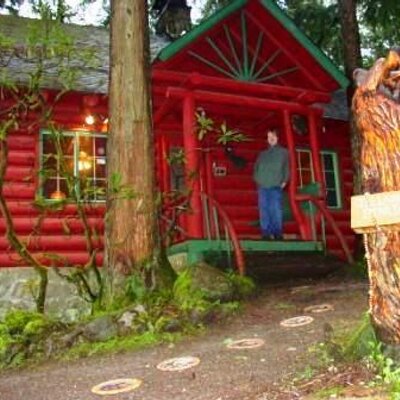 Profile Picture of Brad Stockli (@GetawayonMtHood) on Twitter