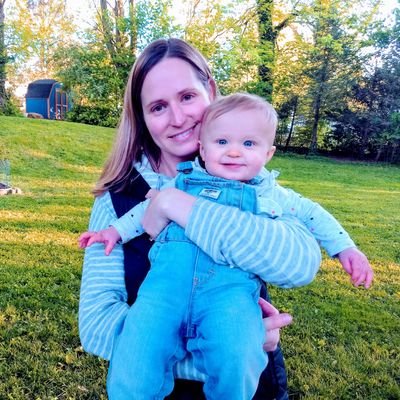 Profile Picture of Faye Weaver (@APEWeaver) on Twitter