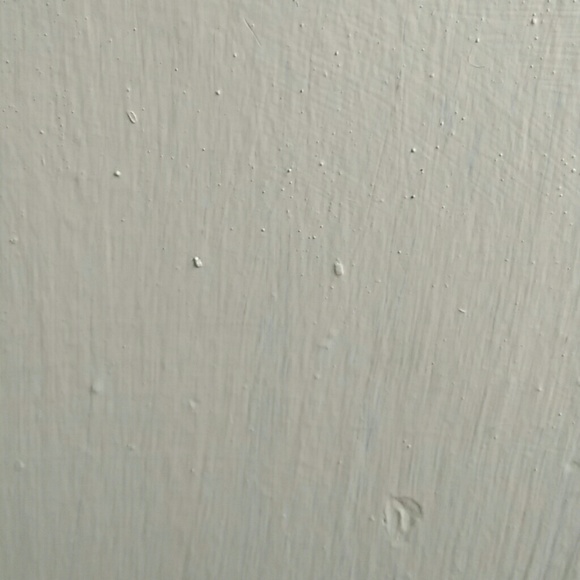 Profile Picture of Leigha Lopez (@lopez03) on Poshmark