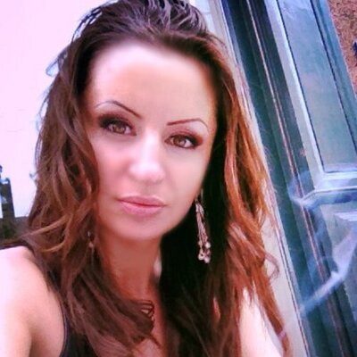 Profile Picture of Roxana Draganescu (@KissRosina) on Twitter