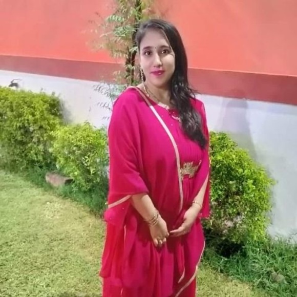 Profile Picture of Sonia Ramchandani (@soniagurbani89) on Poshmark