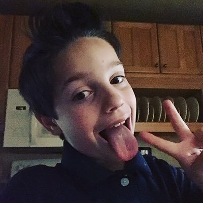 Profile Picture of Calvin Chambers (@calvinc97583726) on Twitter