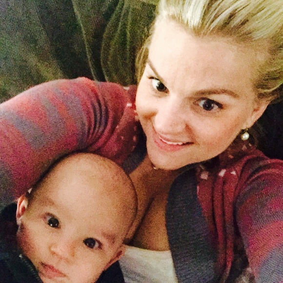 Profile Picture of Meghan Ringlein (@mringlein18) on Poshmark