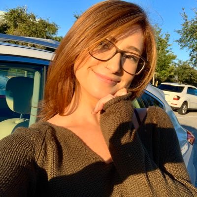 Profile Picture of Jenna Levy (@LittleLevyy) on Twitter