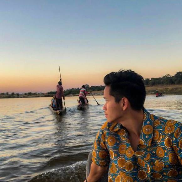 Profile Picture of Daniel Li (@dli17) on Poshmark