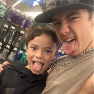 Profile Picture of Mitchell Collins (@mitchell_collins) on Instagram