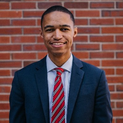 Profile Picture of Eljaye Tellis (@eljaye_tells) on Twitter