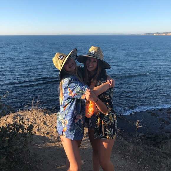 Profile Picture of Maddy Toranto (@maddytoranto) on Poshmark