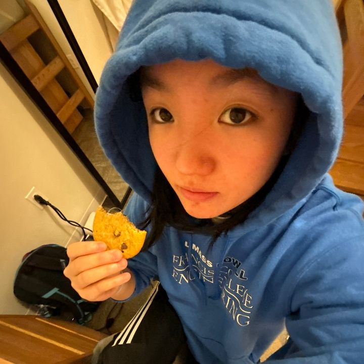 Profile Picture of meredith (@mercitrone) on Tiktok