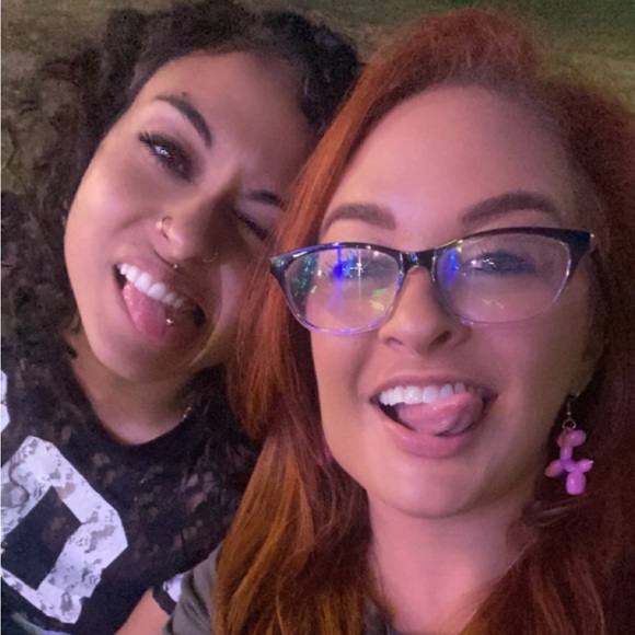 Profile Picture of Kristina Mingee (@kristinamingee) on Poshmark