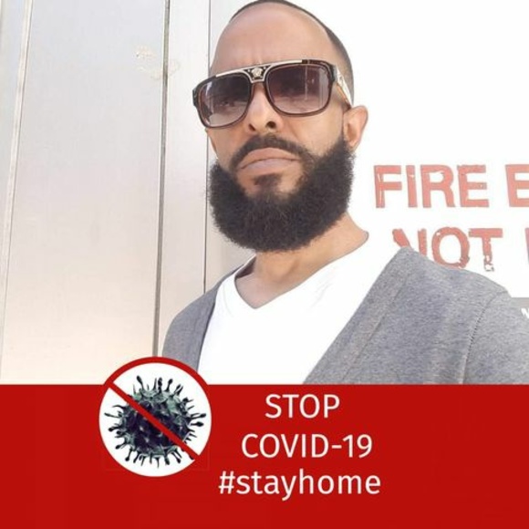 Profile Picture of Jomo O'reggio (@jomooregio) on Poshmark