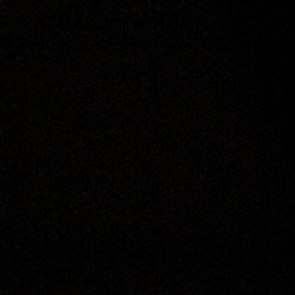 Profile Picture of David Mota (@david_mota) on Poshmark