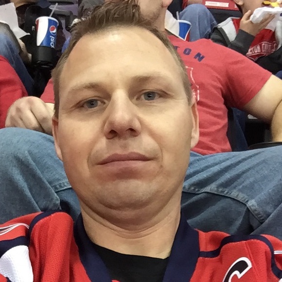 Profile Picture of Matthew Wallace (@190mwallace) on Poshmark