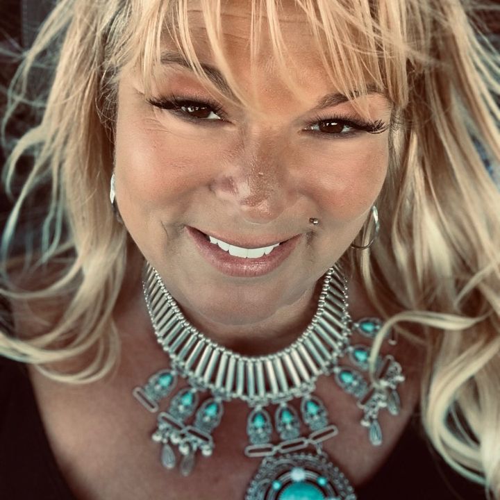 Profile Picture of Melissa Scozzafava (@melissascozzafav) on Tiktok