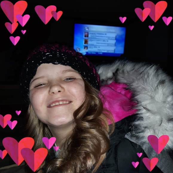 Profile Picture of Patti Okenka (@pokenka) on Poshmark