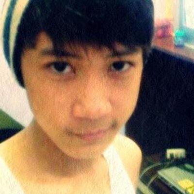 Profile Picture of Keith Lance De Vera (@KeithPogiLance) on Twitter