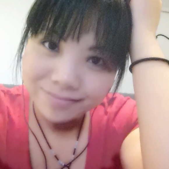 Profile Picture of Zhengfeng Xia (@649695) on Poshmark