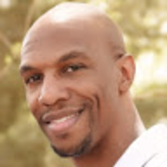 Profile Picture of Chris Greenwell (@chris_greenwell) on Poshmark