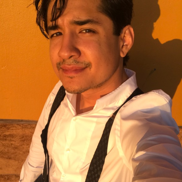 Profile Picture of Aaron Zepeda (@styl_n_profyl) on Poshmark