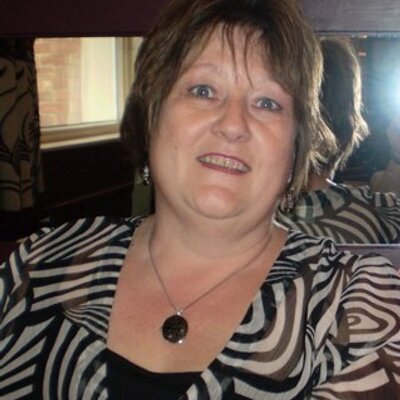 Profile Picture of Anne Howarth (@anne27hull) on Twitter