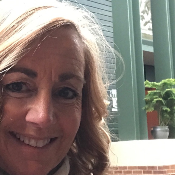 Profile Picture of Nancy Platto (@platton) on Poshmark