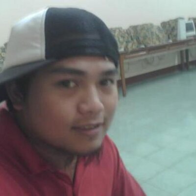 Profile Picture of Rich Jayson Perio (@Frozen_Child13) on Twitter